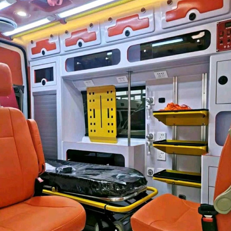 番禺长途救护车护送病人租赁价格